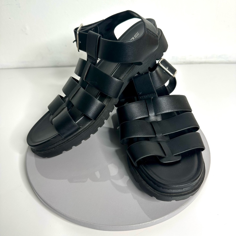 SODA Women’s Fisherman Strappy Sandal
